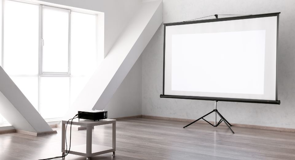 How to get wrinkles out of a projector screen?